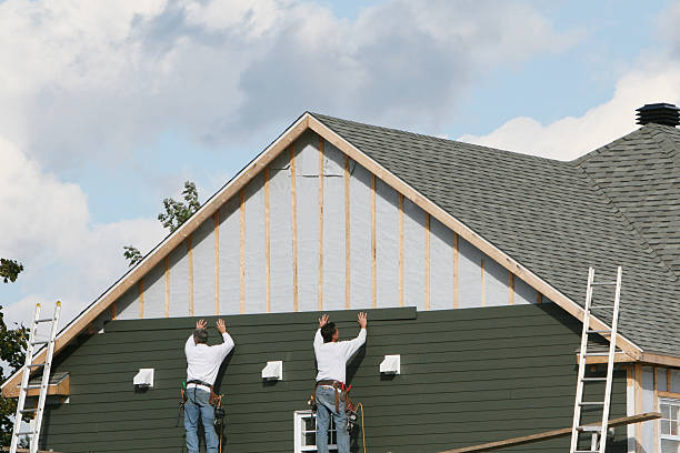 Professional Siding Contractor technician working in Chesterfield, VA